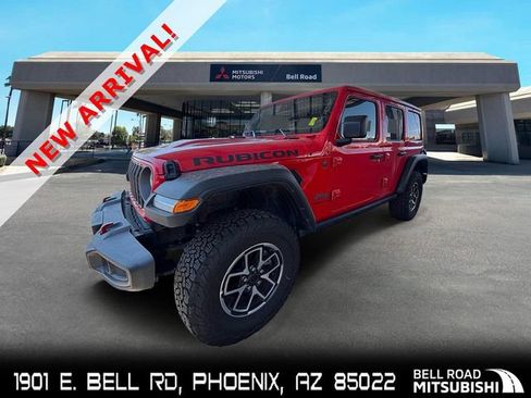 Used 2025 Jeep Wrangler Unlimited Rubicon AWD/4WD image 1