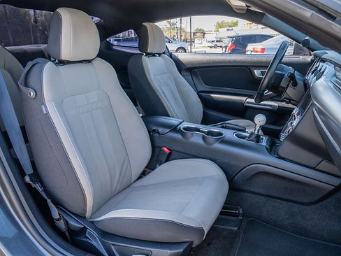 Used 2018 Ford Mustang GT image 15