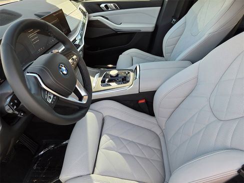 New 2026 BMW X5 xDrive50e w/ Premium Package image 14