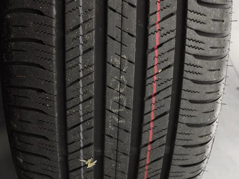 Used 2020 Ford Explorer ST w/ ST Street Pack image 44