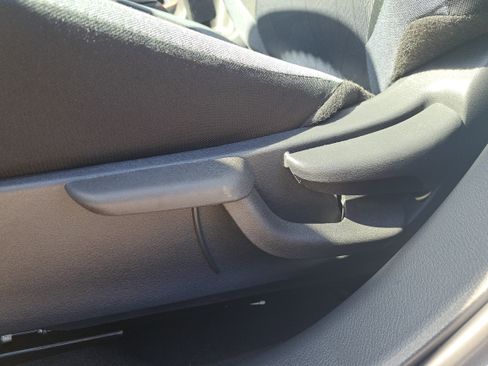 Certified 2024 Nissan Versa SV w/ Trunk Package image 18