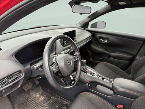 Used 2023 Honda HR-V Sport image 32