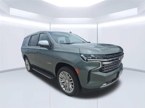 Used 2024 Chevrolet Tahoe Premier AWD/4WD image 46