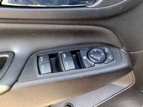 Certified 2024 Chevrolet Equinox LT AWD/4WD image 17