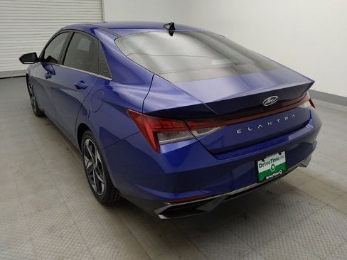 Used 2021 Hyundai Elantra SEL w/ Convenience + Premium Package FWD image 5