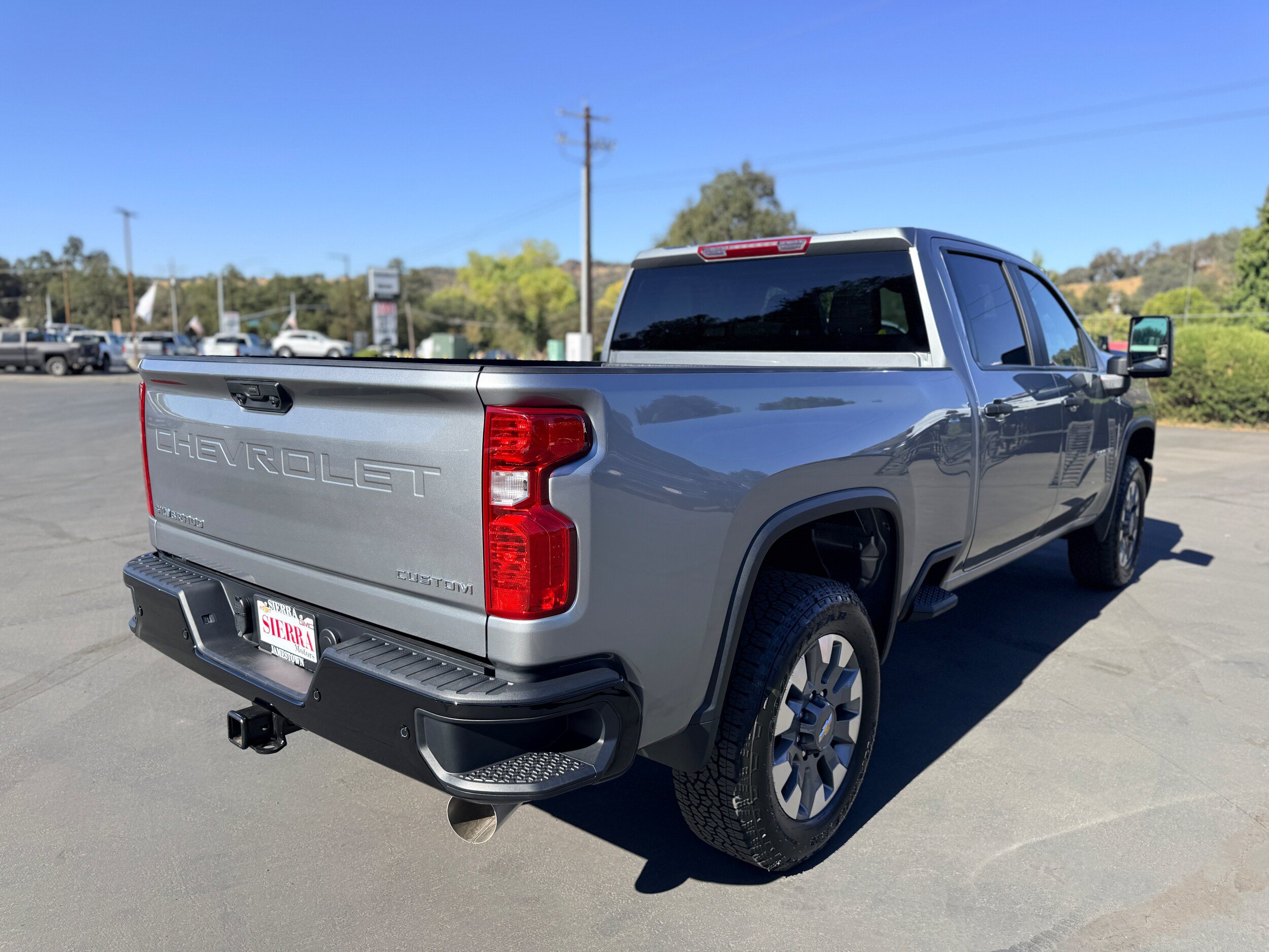 New 2026 Chevrolet Silverado 2500 Custom w/ Custom Value Package AWD/4WD image 4