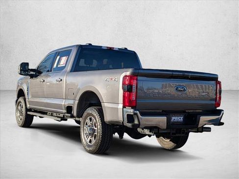 Used 2025 Ford F350 Lariat AWD/4WD image 7
