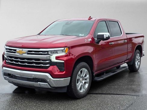 Used 2025 Chevrolet Silverado 1500 LTZ w/ Technology Package AWD/4WD image 7