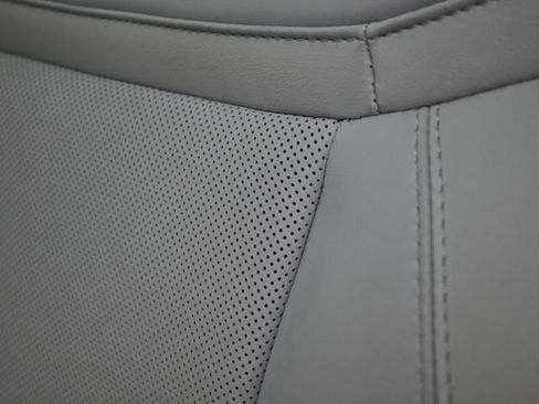 Certified 2025 Ford Expedition Platinum AWD/4WD image 14