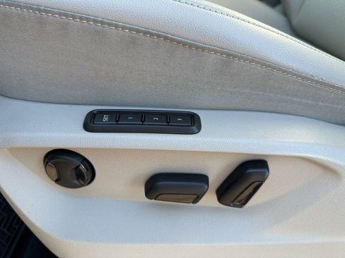 Used 2022 Volkswagen Atlas SEL image 18