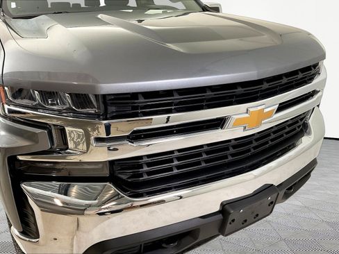 Used 2022 Chevrolet Silverado 1500 LT AWD/4WD image 33