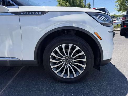 Used 2024 Lincoln Aviator Reserve w/ Elements Package Plus AWD/4WD image 6