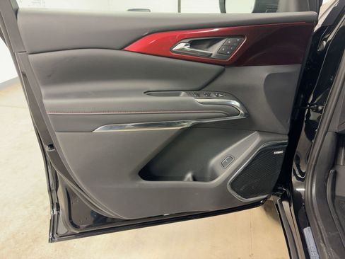 New 2026 Chevrolet Traverse RS w/ LPO, Floor Liner Package image 21