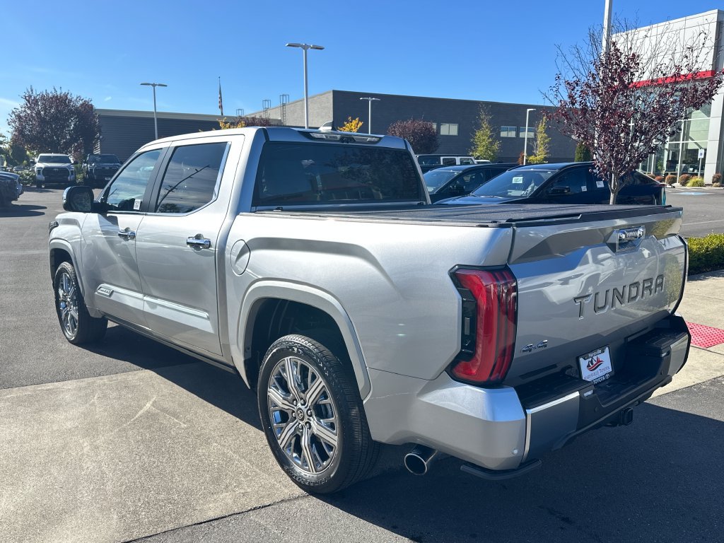 Used 2024 Toyota Tundra Capstone AWD/4WD image 3