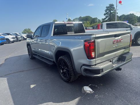 Used 2026 GMC Sierra 1500 Elevation w/ Elevation Premium Package AWD/4WD image 6