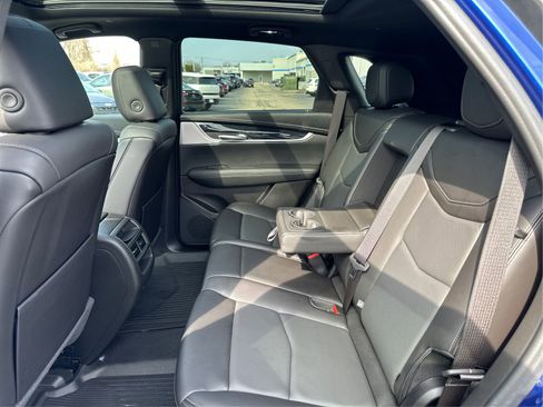 Certified 2024 Cadillac XT5 Premium Luxury image 10