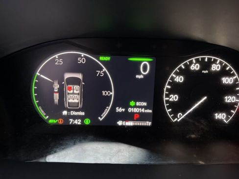 Certified 2025 Honda CR-V Sport Touring image 25