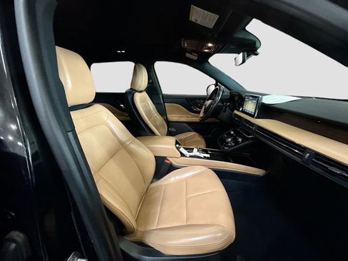 Used 2021 Lincoln Corsair Reserve w/ Equipment Group 201A image 30