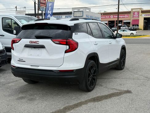 Used 2020 GMC Terrain SLE w/ Elevation Edition FWD image 3