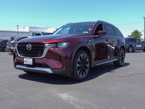 Certified 2024 MAZDA CX-90 Plug-In Hybrid w/ Premium Pkg AWD/4WD image 9