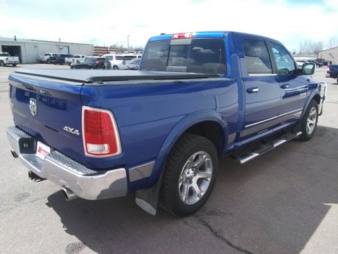 Used 2015 RAM 1500 Laramie w/ Convenience Group AWD/4WD image 5