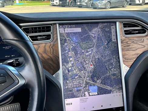 Used 2017 Tesla Model S 75 image 5