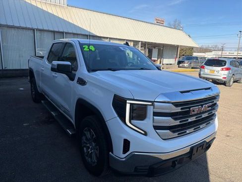 Used 2024 GMC Sierra 1500 SLE image 5