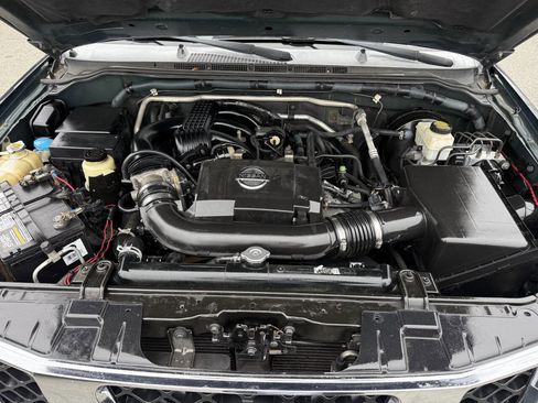 Used 2008 Nissan Frontier NISMO w/ Technology Pkg image 25