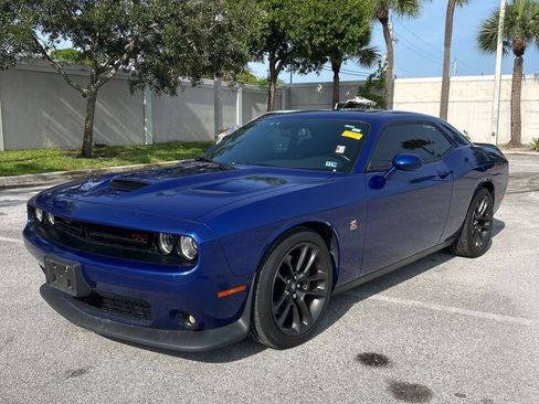 Used 2021 Dodge Challenger R/T Scat Pack RWD image 2