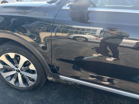Used 2022 Kia Telluride S FWD image 9
