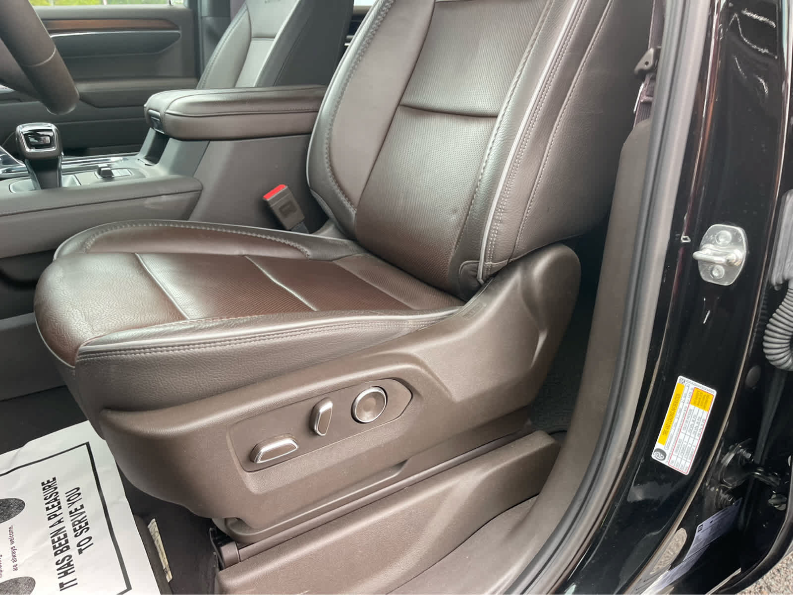 Used 2024 GMC Sierra 1500 Denali AWD/4WD image 13