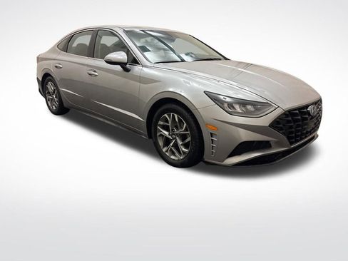 Used 2020 Hyundai Sonata SEL image 3