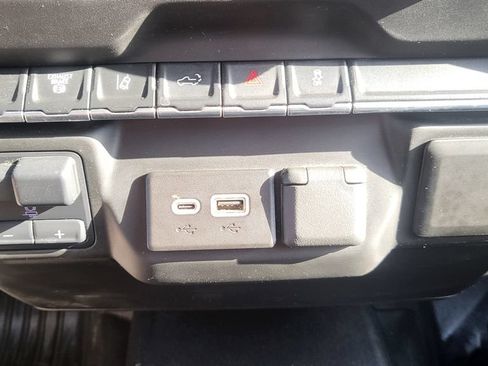 Used 2024 Chevrolet Silverado 2500 W/T w/ WT Convenience Package AWD/4WD image 37