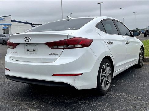 Used 2017 Hyundai Elantra Limited FWD image 2