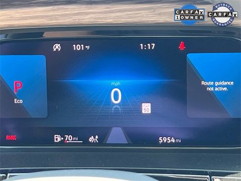 Used 2025 Volkswagen Atlas SEL Premium R-Line image 36