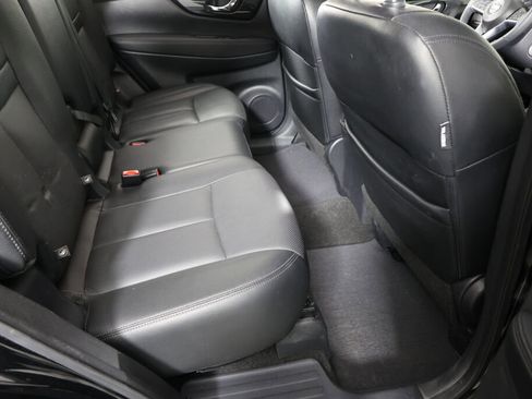 Used 2017 Nissan Rogue SL image 23