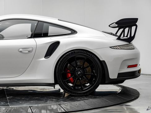 Used 2016 Porsche 911 GT3 RS RWD image 11
