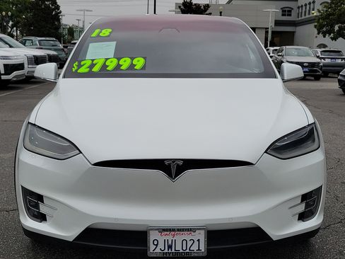 Used 2018 Tesla Model X AWD/4WD image 8