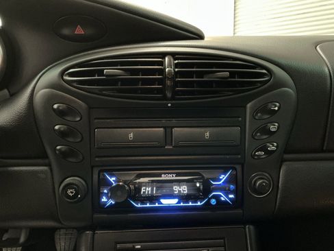 Used 2002 Porsche Boxster S image 27