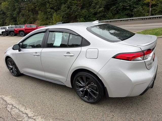 Certified 2024 Toyota Corolla SE FWD image 8