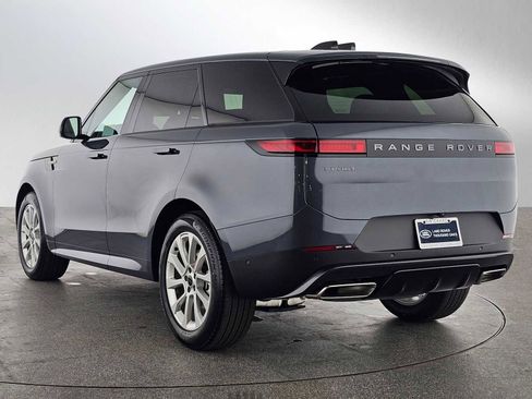 New 2026 Land Rover Range Rover Sport SE image 3