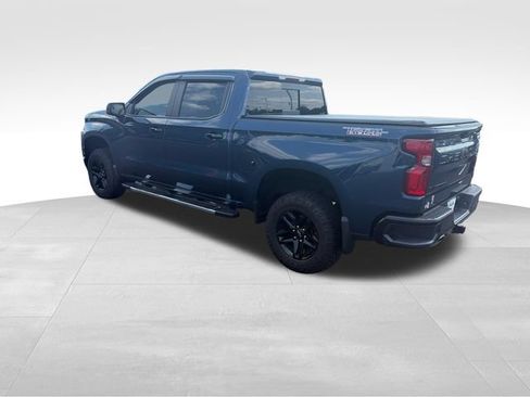 Used 2021 Chevrolet Silverado 1500 LT Trail Boss w/ Convenience Package II AWD/4WD image 3