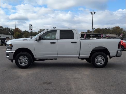 New 2026 RAM 2500 Tradesman w/ Chrome Appearance Group image 2