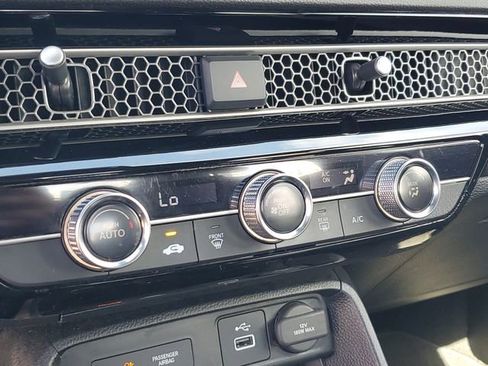 Used 2024 Honda Civic Sport image 27