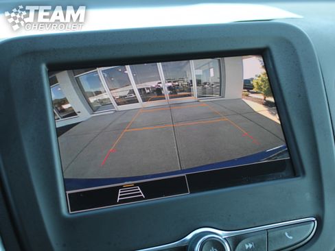 Certified 2024 Chevrolet Equinox LS w/ Driver Confidence II Package image 18