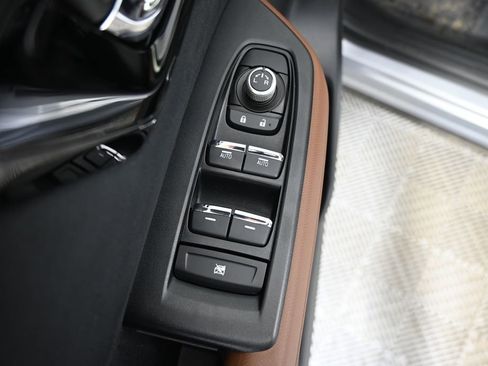 Used 2025 Subaru Forester Touring AWD/4WD image 20