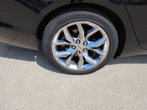 Used 2014 Chevrolet Impala LTZ FWD image 26