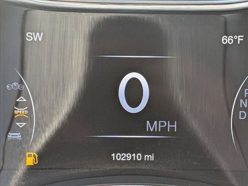 Used 2019 Jeep Grand Cherokee Limited AWD/4WD image 11