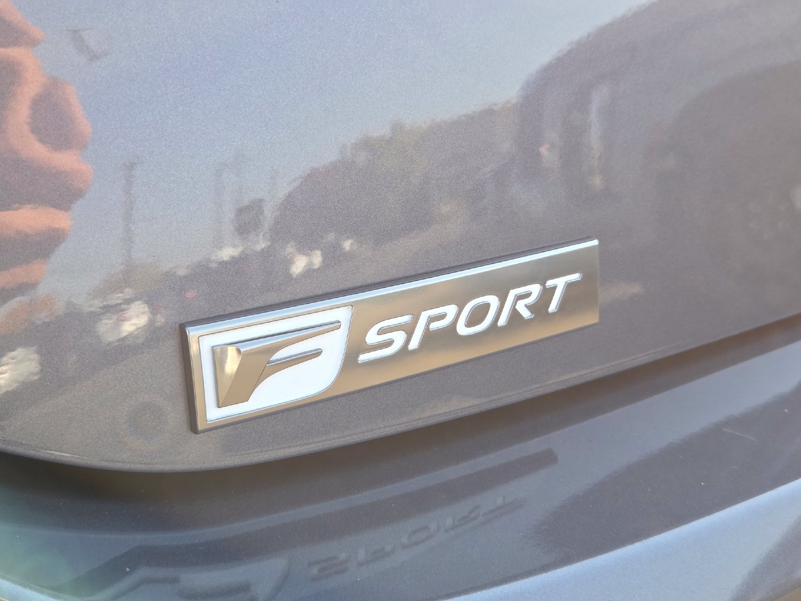 Used 2019 Lexus ES 350 F Sport w/ Accessory Package FWD image 15