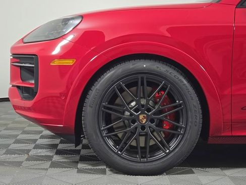 New 2026 Porsche Cayenne GTS AWD/4WD image 11